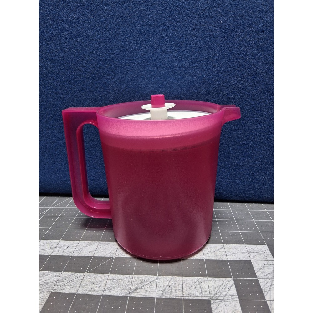 Tupperware Pitcher Pink Classic‎ Push Button Seal 1 Quart 1575 6